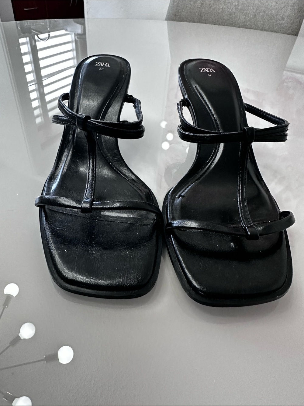 NWT Zara Black Minimal Strappy Square-Toe Slide Sandals